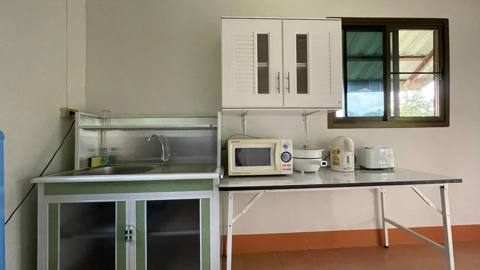 Guest house Chalisa Bukit House Lanta Hotel Koh Lanta Thailand